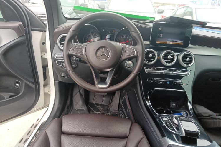 Used Mercedes-Benz GLC 2019 GLC 200 L 4MATIC Steering Wheel