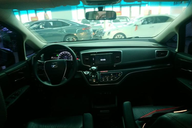 Used Honda Odyssey 2018 2.4L Luxury Edition Center Console