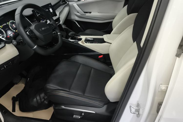 Used Lynk & Co 06 EM-P 2020 PHEV Plus