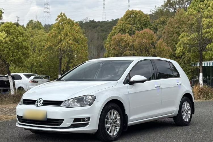 Used Volkswagen Golf 2016 1.6L Automatic Fashion Model