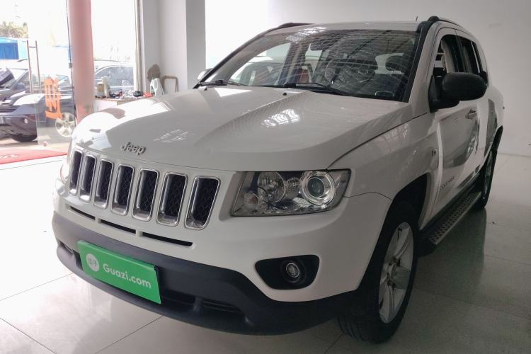Used Jeep Compass 2013 2.4L four-wheel-drive sport version