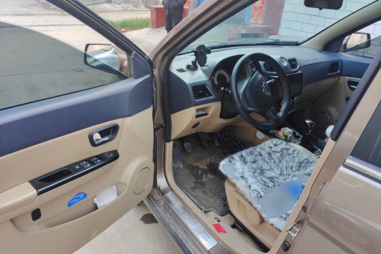 Used Wuling Hongguang 2013 1.5L S Luxury Model