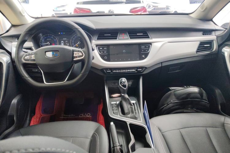 Used Geely Auto Vision X3 2020 1.5L CVT Luxury Model Center Console