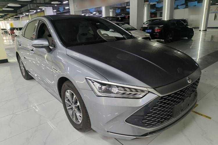 Used BYD Qin PLUS 2024 HONOR Edition DM-i 55KM Leading Model
