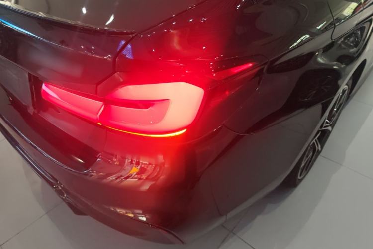 Used BMW 5 Series 2019 Restyled 530Li Luxury Edition M Sport Package Right Rear Taillight