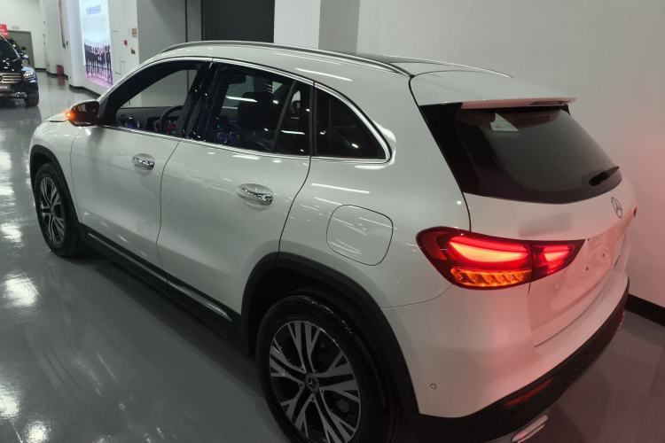 Used Mercedes-Benz GLA 2024 GLA 220
