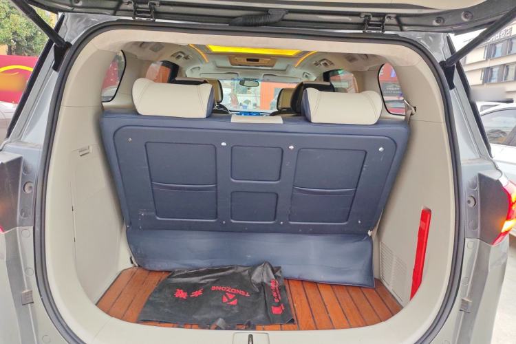 Used Buick GL8 2018 ES 28T Comfort Model China VI Standard
