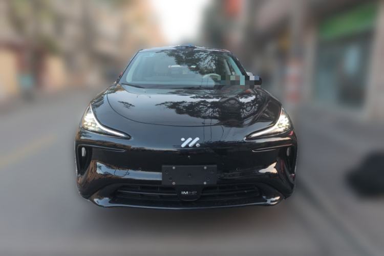 Used IM LS6 2023 Max Standard Edition Front