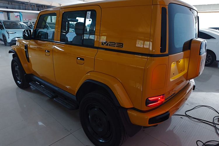 Used iCAR V23 2025 401 Two-Wheel Drive Advanced Edition Exterior 2