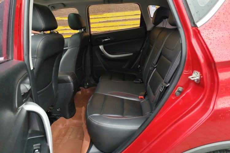 Used CHANGAN CS35 2016 1.6L Automatic Luxury Model China IV Standard
