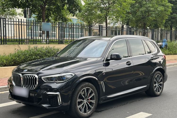 Used BMW X5 2022 Restyled xDrive 30Li Luxury Version M Sport Package