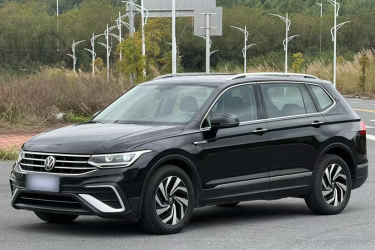 Used Volkswagen Tiguan L 2022 330TSI Automatic Two-Wheel Drive Smart Edition Exterior 6