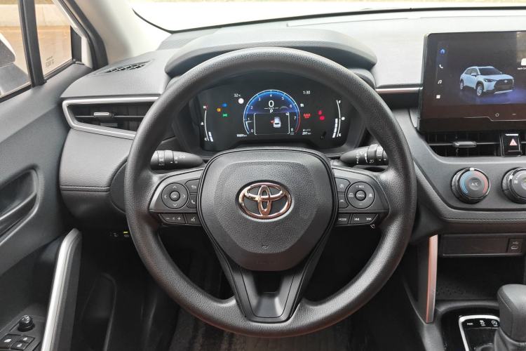 Used Toyota Corolla Cross 2023 2.0L Pioneer Edition Steering Wheel