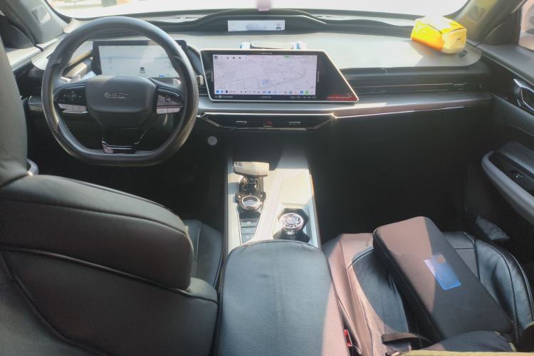 Used CHANGAN OSHAN Z6 New Energy 2023 ZhiDian iDD 150KM Flagship PLUS
