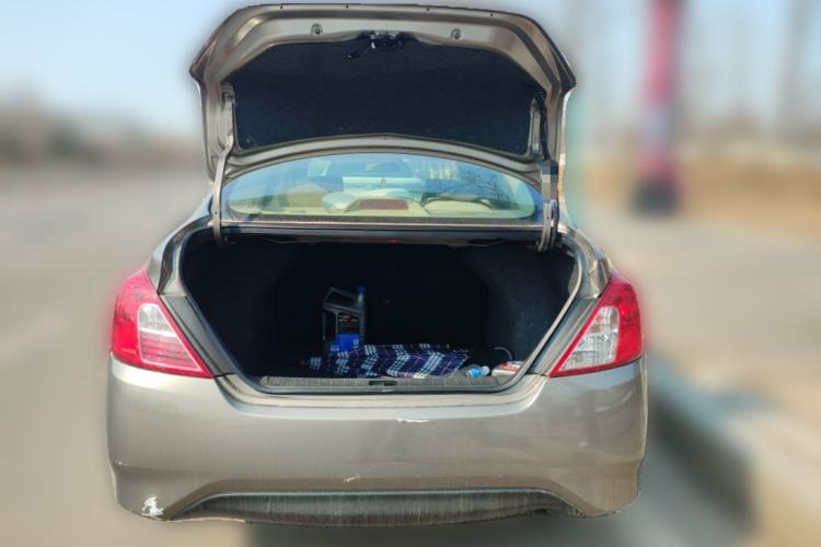 Used Nissan Sunny 2016 1.5XE CVT Leading Edition Trunk