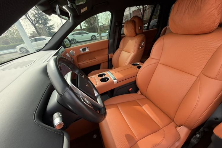 Used Li Auto L8 2023 Pro Model
