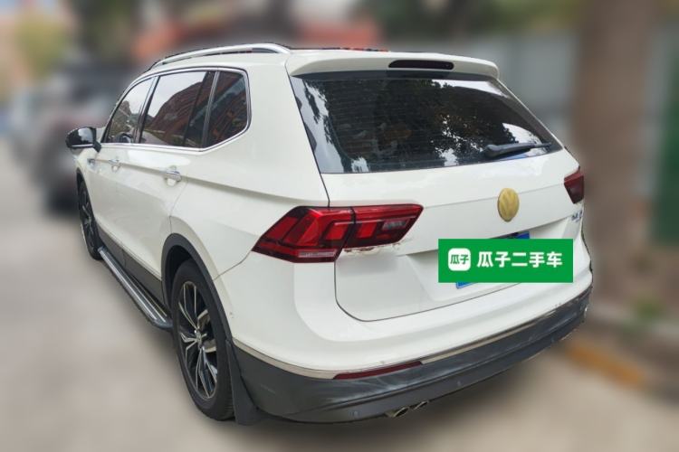 Used Volkswagen Tiguan L 2020 330TSI Automatic Two-Wheel Drive Smart Luxury Edition China VI Standard Rear Left 45 Deg