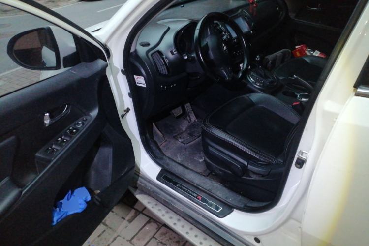 Used Kia Sportage R 2014 2.0L Automatic Two-Wheel Drive DLX