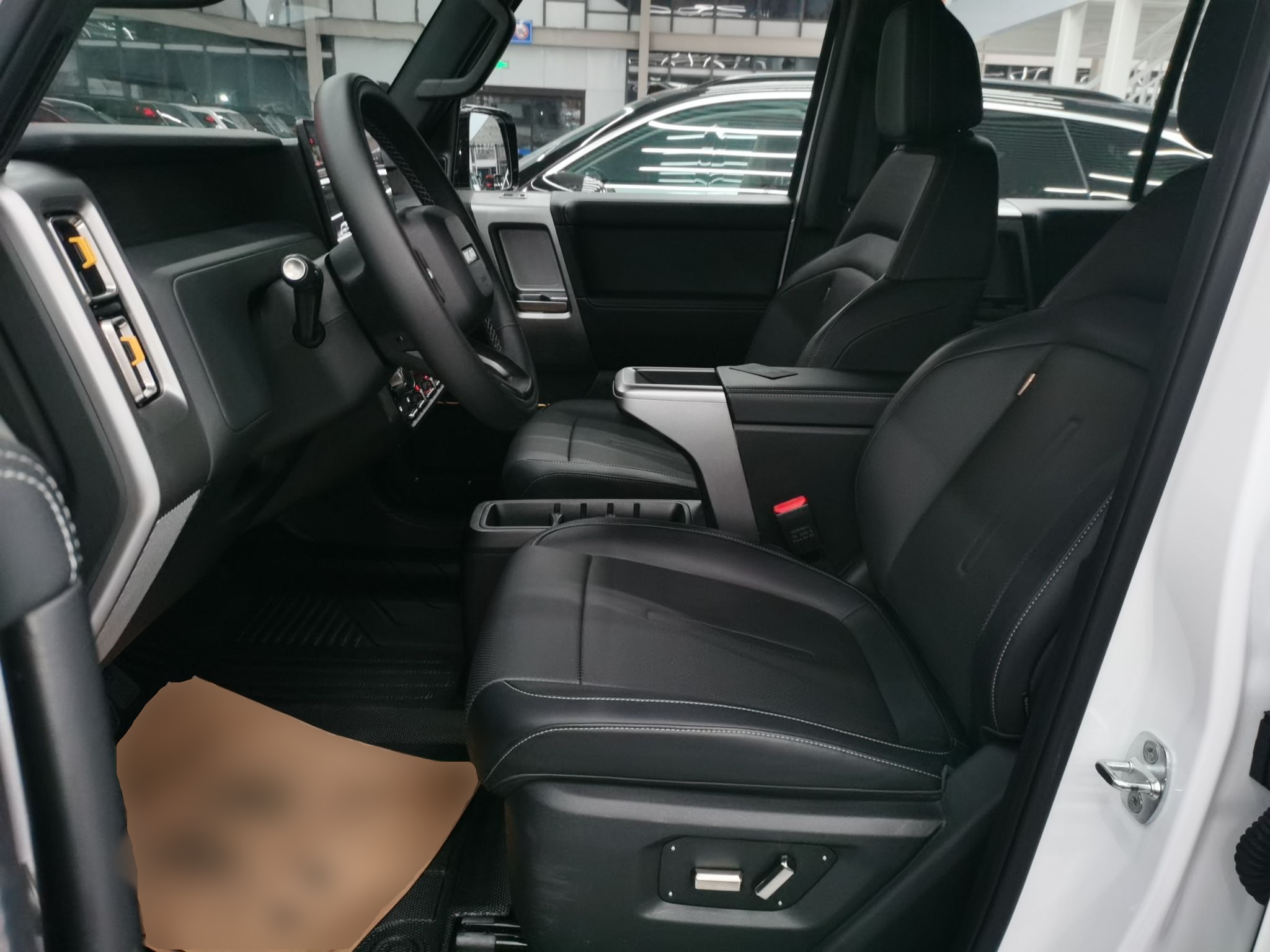 Переднее сиденье в автомобиле