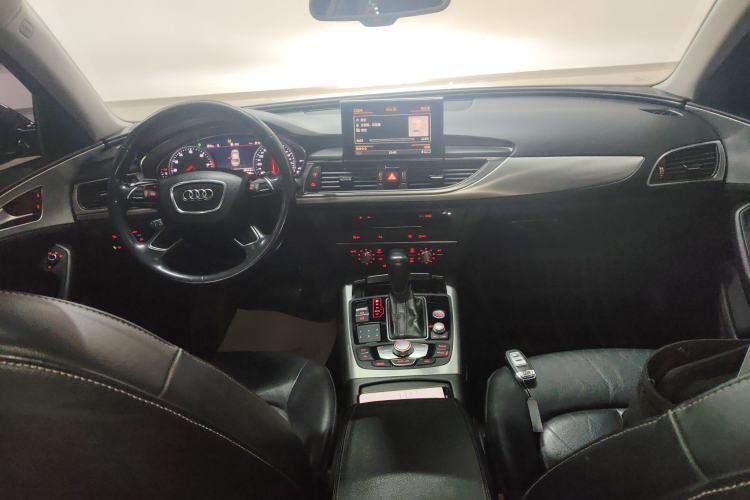 Used Audi A6L 2018 30th Anniversary Edition 35 TFSI Fashion Model
