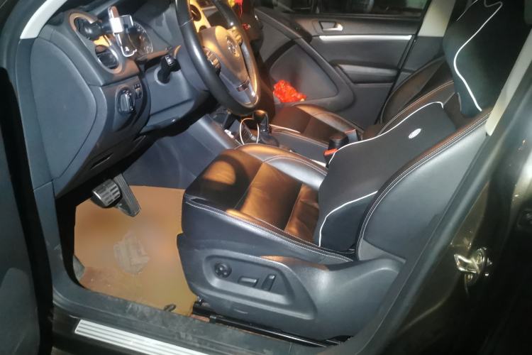 Used Volkswagen Tiguan 2017 300TSI Automatic Two-Wheel Drive Silk Road Comfort Edition Driver Seat