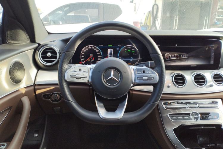 Used Mercedes-Benz E-Class (Import) 2019 E 260 Sport Edition