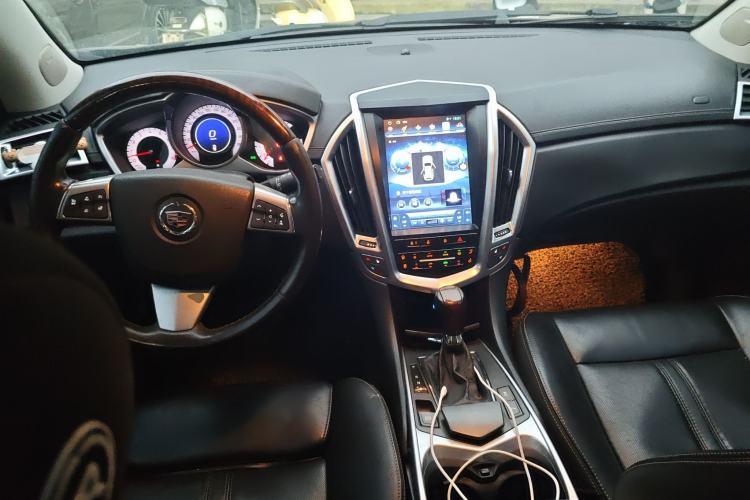 Used Cadillac SRX 2011 3.0L Flagship Edition
