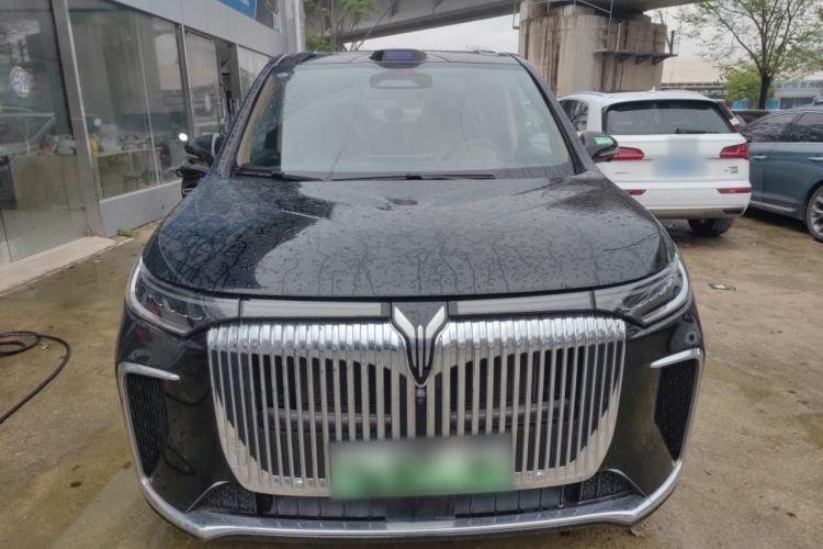 Used VOYAH Dream 2025 PHEV Four-Wheel Drive Prestige Qiankun Edition Front