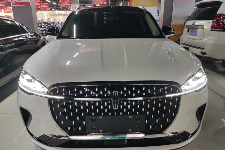 Used Lincoln Corsair 2023 2.0T Two-Wheel-Drive Luxury Edition
