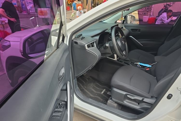 Used Toyota Corolla Cross 2023 2.0L Elite Edition Driver Seat