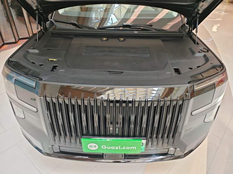 Used Zeekr 9X 2025 Hyper Edition 70kWh — 19