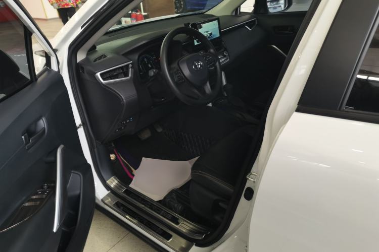 Used Toyota Corolla Cross 2023 Dual-Motor 2.0L Pioneer Edition
