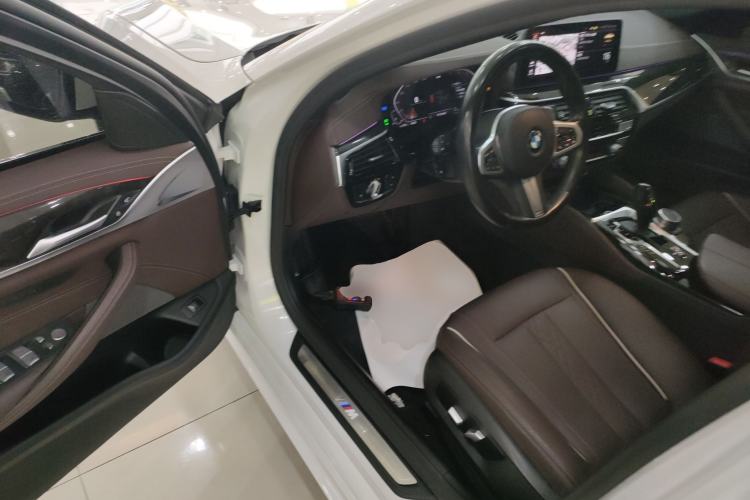 Used BMW 5 Series 2021 530Li Leading Model M Sport Package