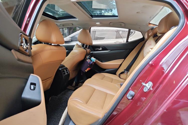 Used Nissan Maxima 2016 2.5L XL Luxury Edition Left Rear Seat