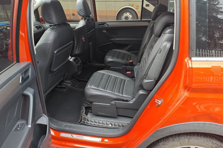 Used Volkswagen Touran 2018 Volkswagen Touran L 280TSI DSG Boundary Luxury Edition 6 Seats China V Emission Standard
