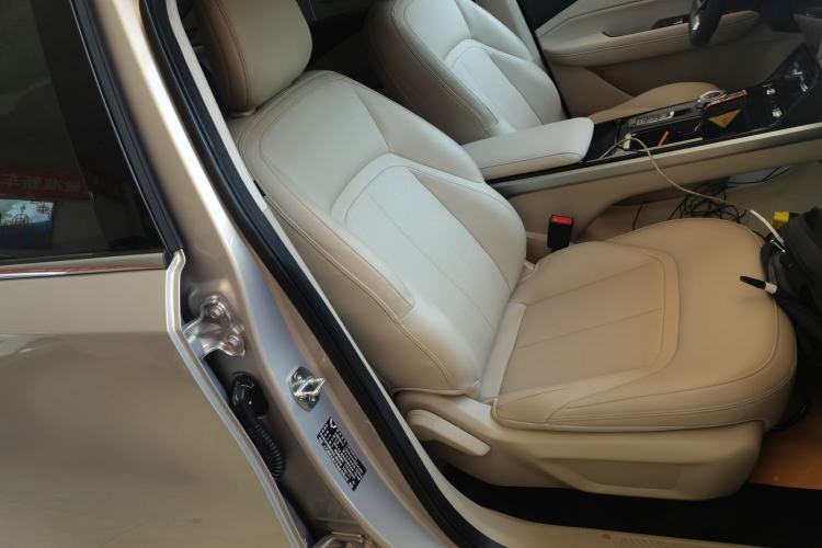 Used Wuling Xingguang 2024 Co-Creation Edition 510 Advanced Model