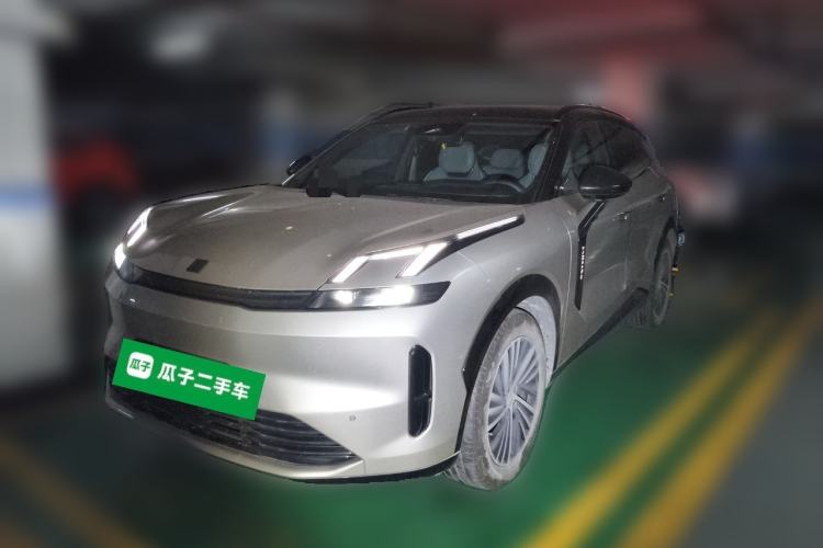 Used Lynk & Co 08 EM-P 2023 120km Long-Range Halo