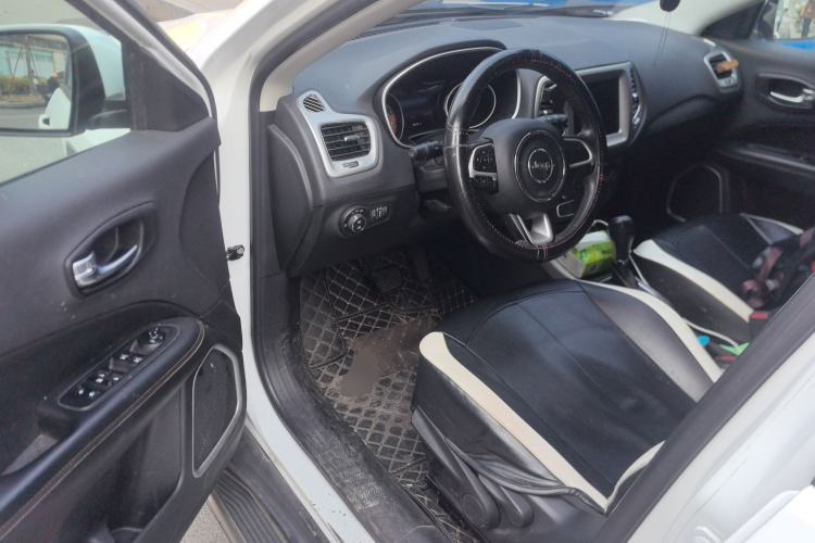 Used Jeep Compass 2017 200T Automatic Family Edition