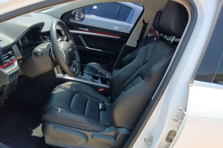 Used Haval H4 2020 Enjoy Edition 1.5T DCT Powerfully Packed Left Front Seat