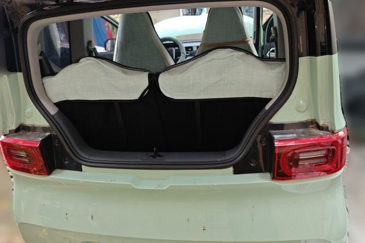 Used Wuling Hongguang MINIEV 2021 Macaron Premium Model – Lithium Iron Phosphate Trunk