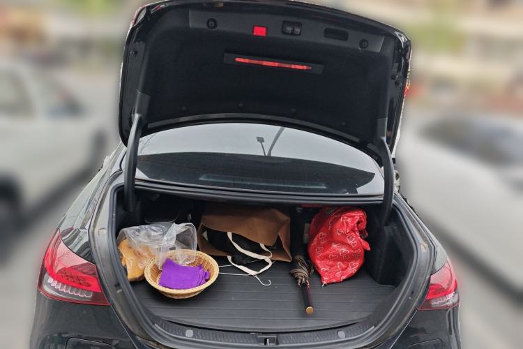 Used Mercedes-Benz E-Class New Energy 2022 Restyled E 350 e L Plug-in Hybrid Sports Sedan