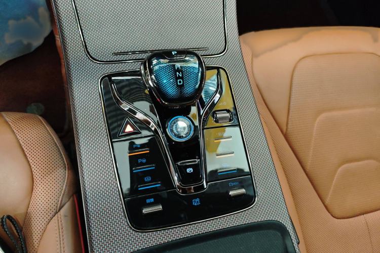 Used BYD Han 2022 EV Genesis Edition 610KM All-Wheel Drive Premium Model