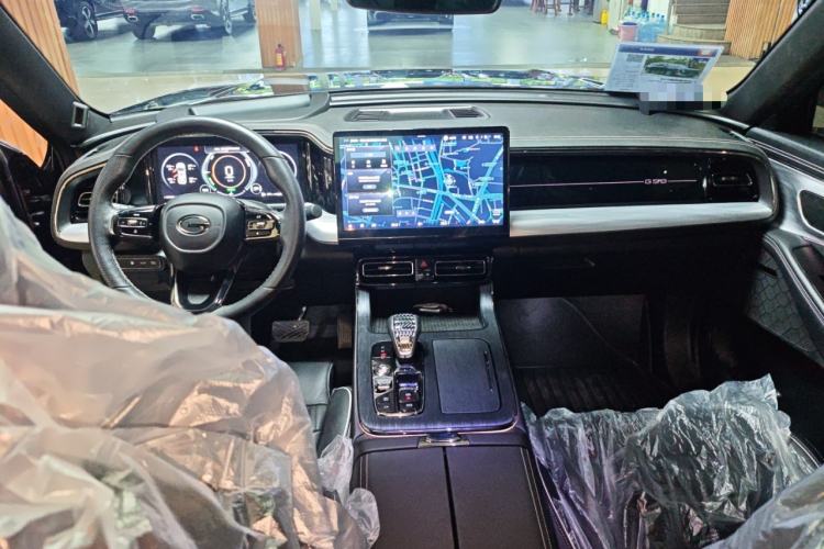 Used GAC Trumpchi GS8 2024 Dual-Motor Series 2.0TM Two-Wheel Drive Premium Edition