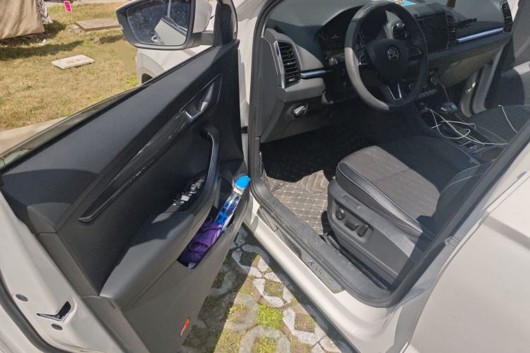 Used Skoda Karoq 2021 TSI280 Luxury Edition Driver Seat