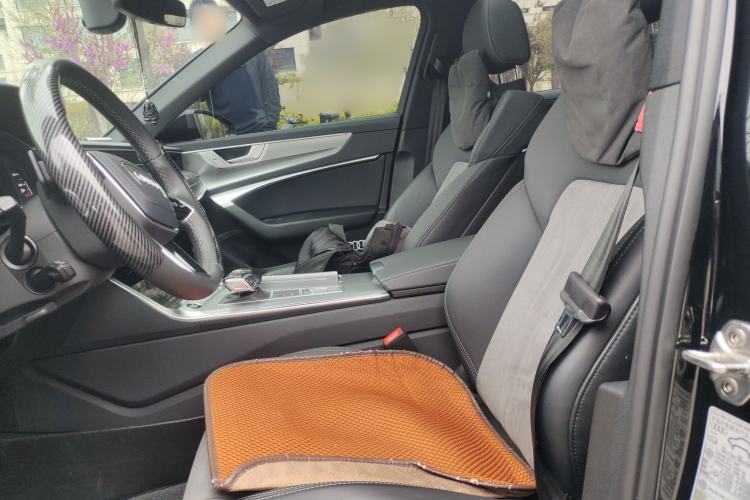 Used Audi A6L 2023 40 TFSI Luxury Dynamic Model
