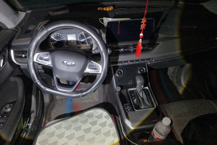 Used Chery Tiggo 5x 2020 1.5L CVT Fashion Edition Center Console