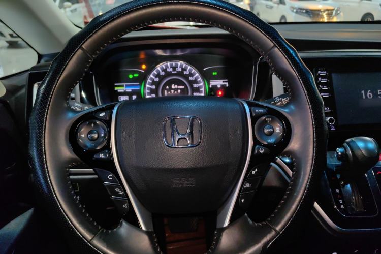 Used Honda Elysion 2019 2.0L Hybrid Luxury Edition
