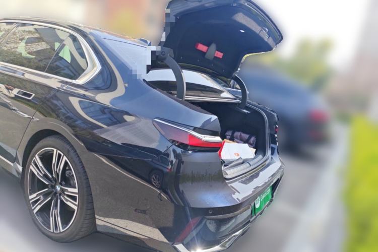 Used BMW i7 2023 eDrive50L Prestige M Sport Package