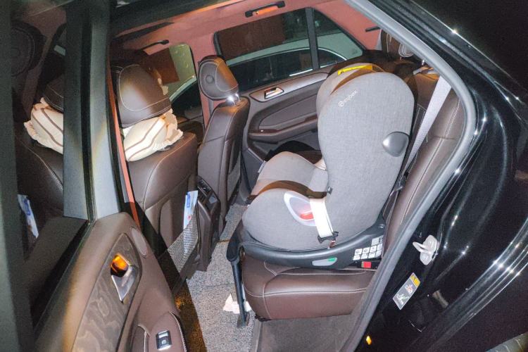 Used Mercedes-Benz GLE 2016 GLE 400 4MATIC Left Rear Seat