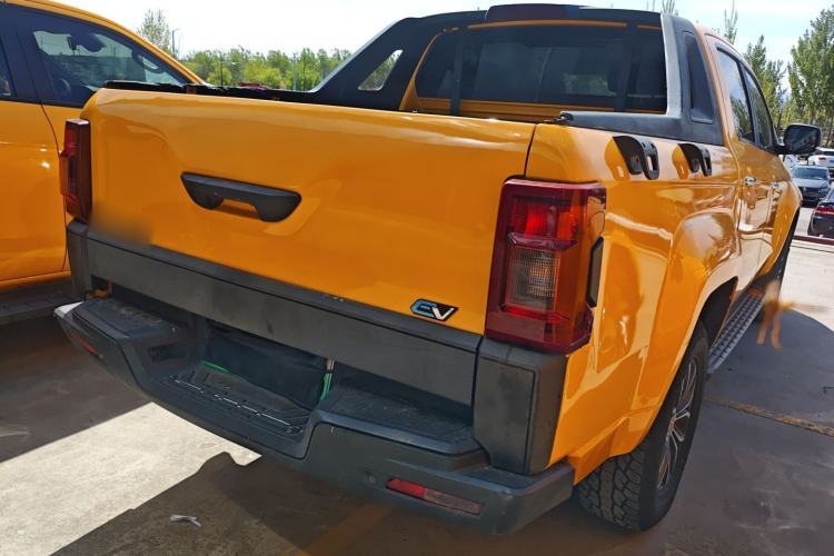 Used JMC Yuhu EV 2022 4x2 LX JX1032PSEF5BEV Rear Right 45 Deg